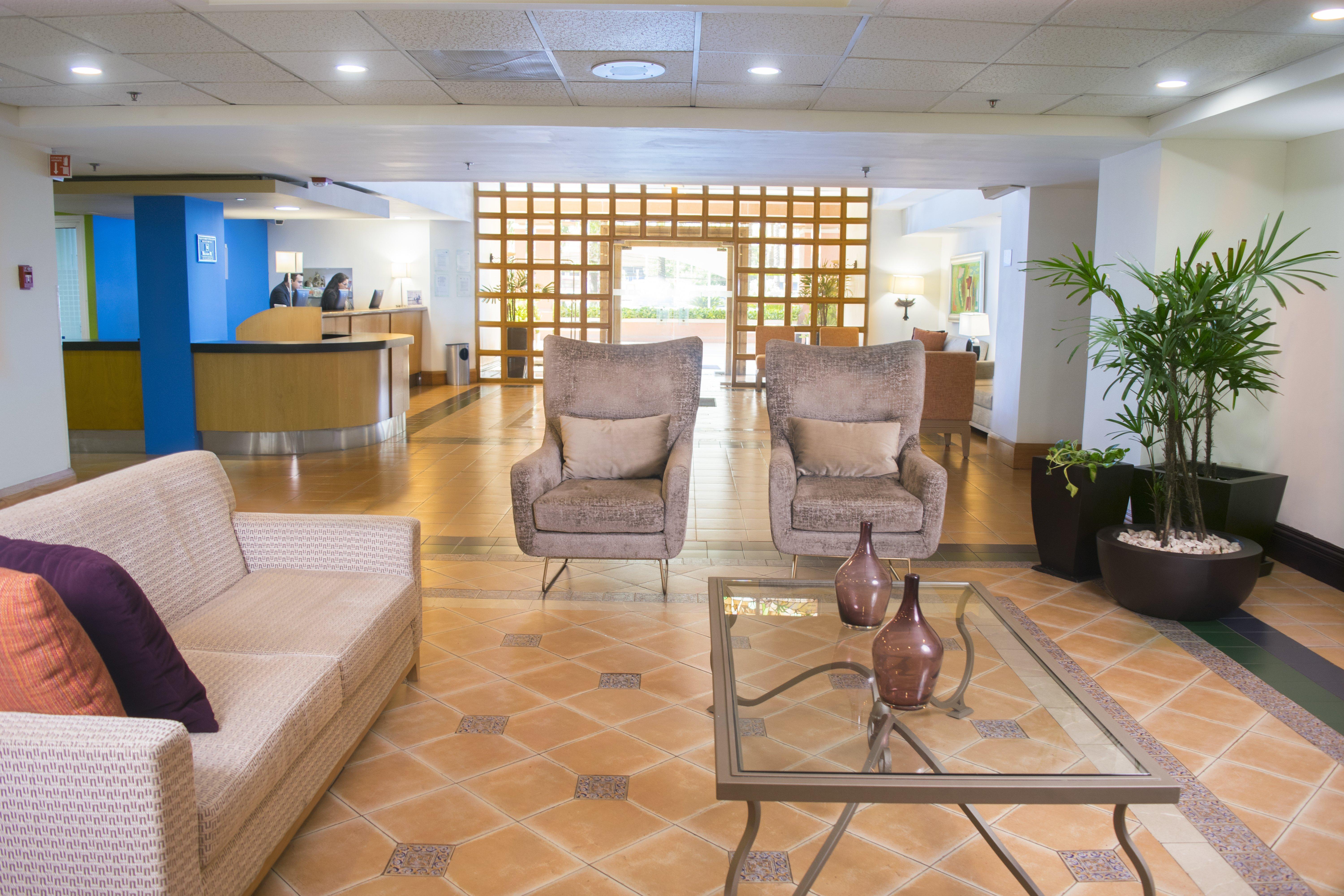 Holiday Inn Express Monterrey Galerias-San Jeronimo By Ihg Exterior foto