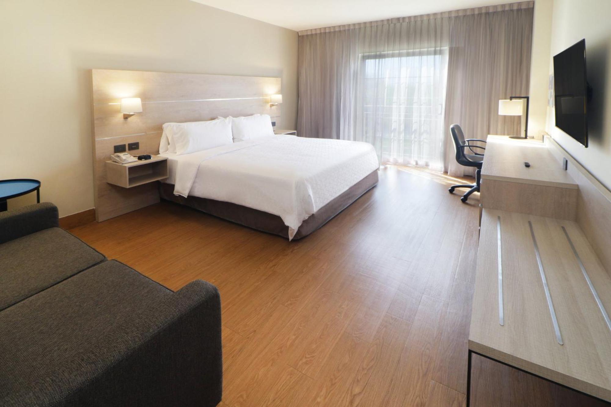 Holiday Inn Express Monterrey Galerias-San Jeronimo By Ihg Exterior foto