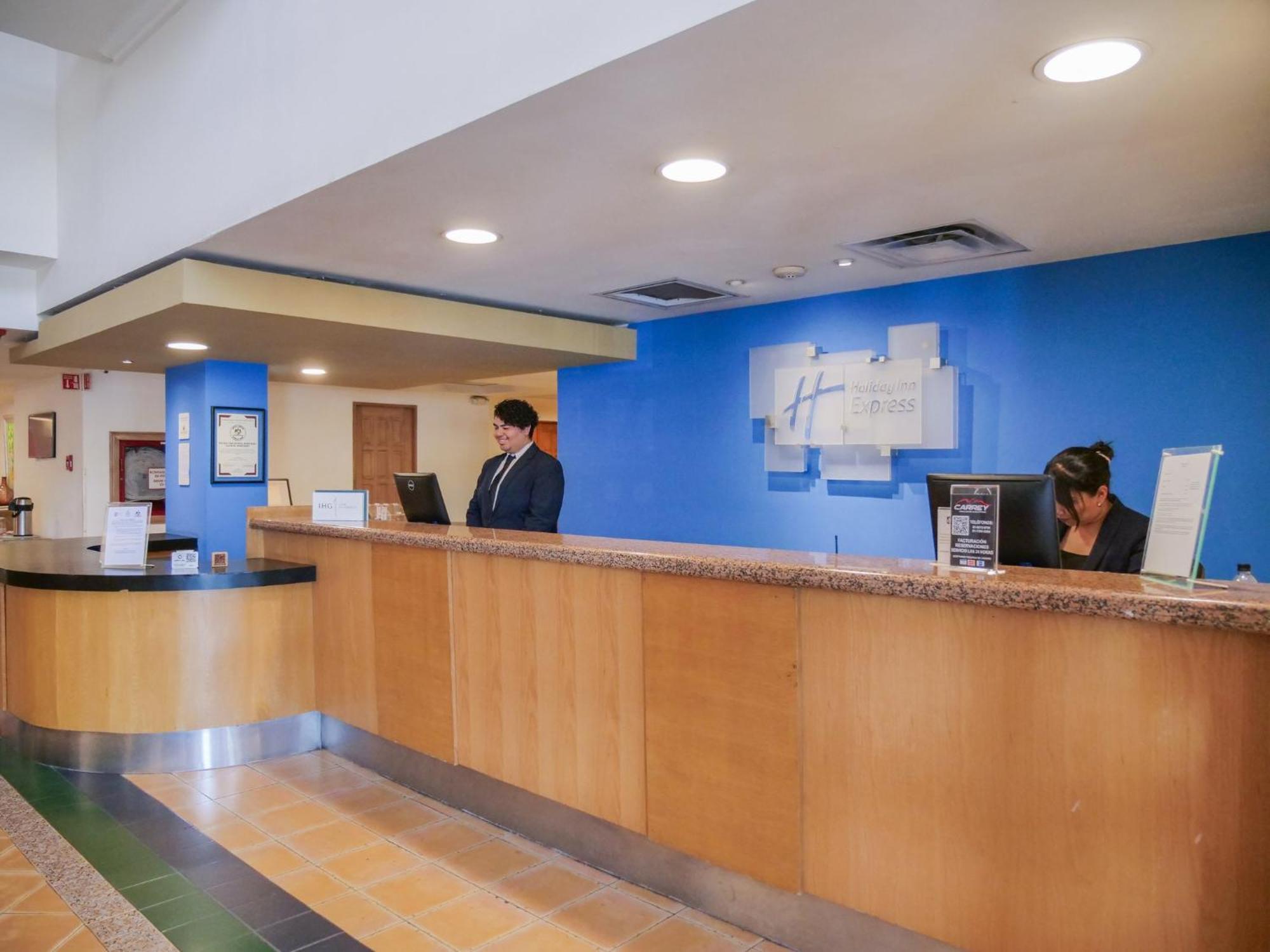 Holiday Inn Express Monterrey Galerias-San Jeronimo By Ihg Exterior foto
